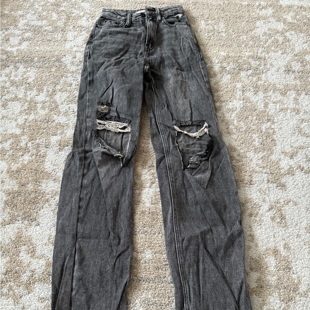 Black Distressed Pacsun 90’s Boyfriend Jeans. Size 22”.